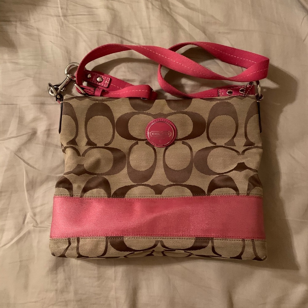 Coach shoulder bag